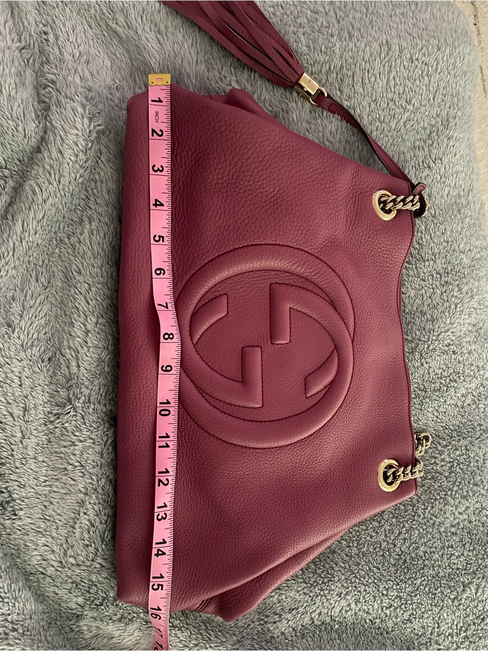 Gucci Pebbled Leather Shoulder Bag in Berry Plum with Tassel - Picture 7 of 8